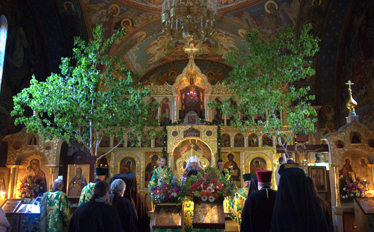 Джорданвилль: Троицкий  монастырь молитвенно отметил престольный праздник